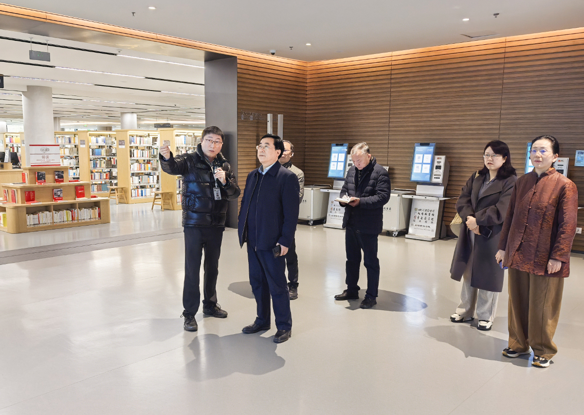 3月3日至8日，市政協副主席冉錦成率調研組赴重慶市、成都市，圍繞市政協“提升公共文化服務質效”專題協商會主題開展調研。.jpg